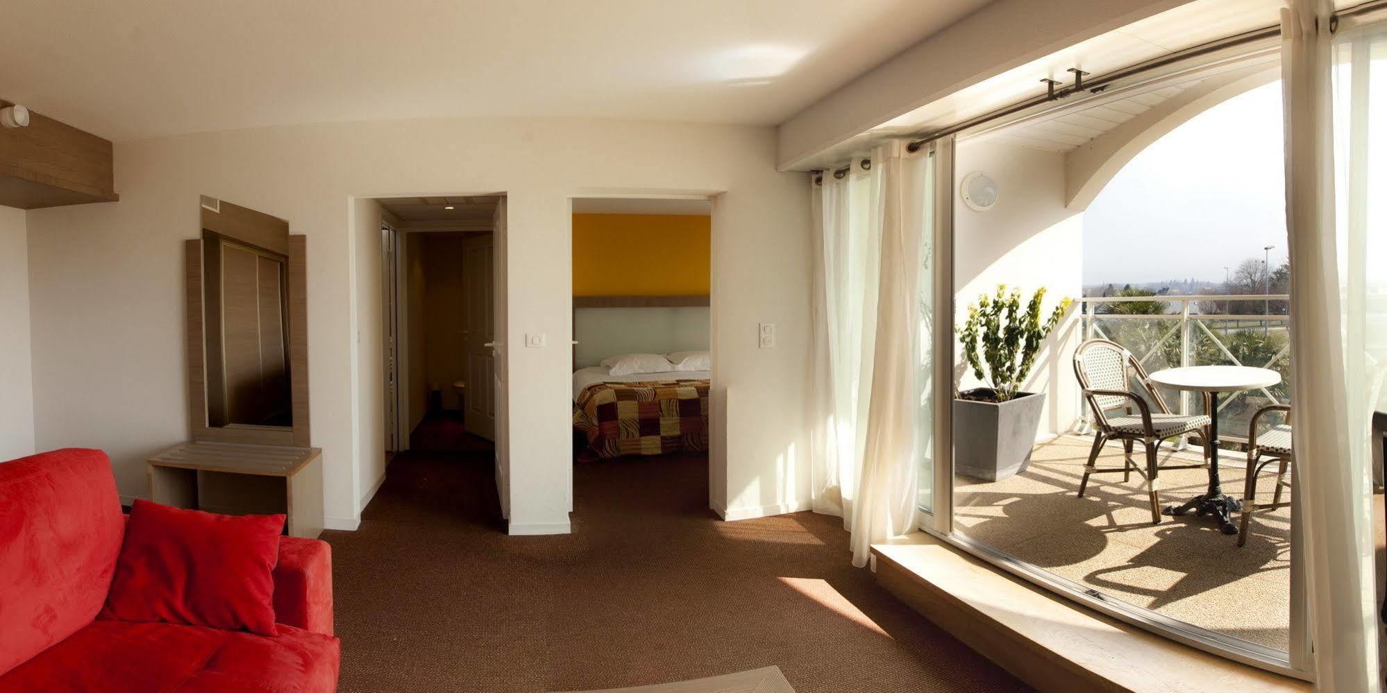 Alysson Hotel 올롱생테마리 외부 사진